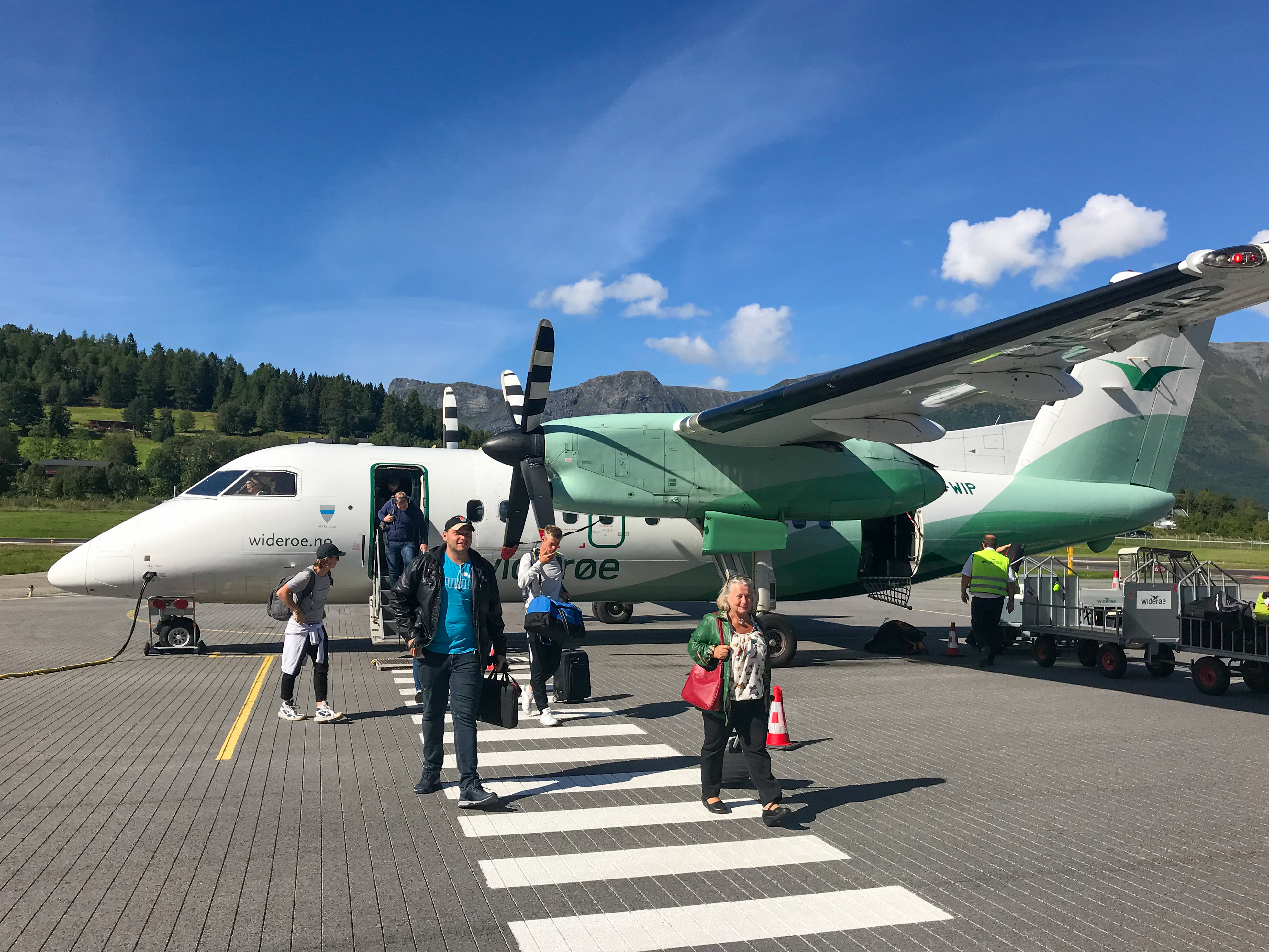 Ørsta-Volda lufthamn, Hovden