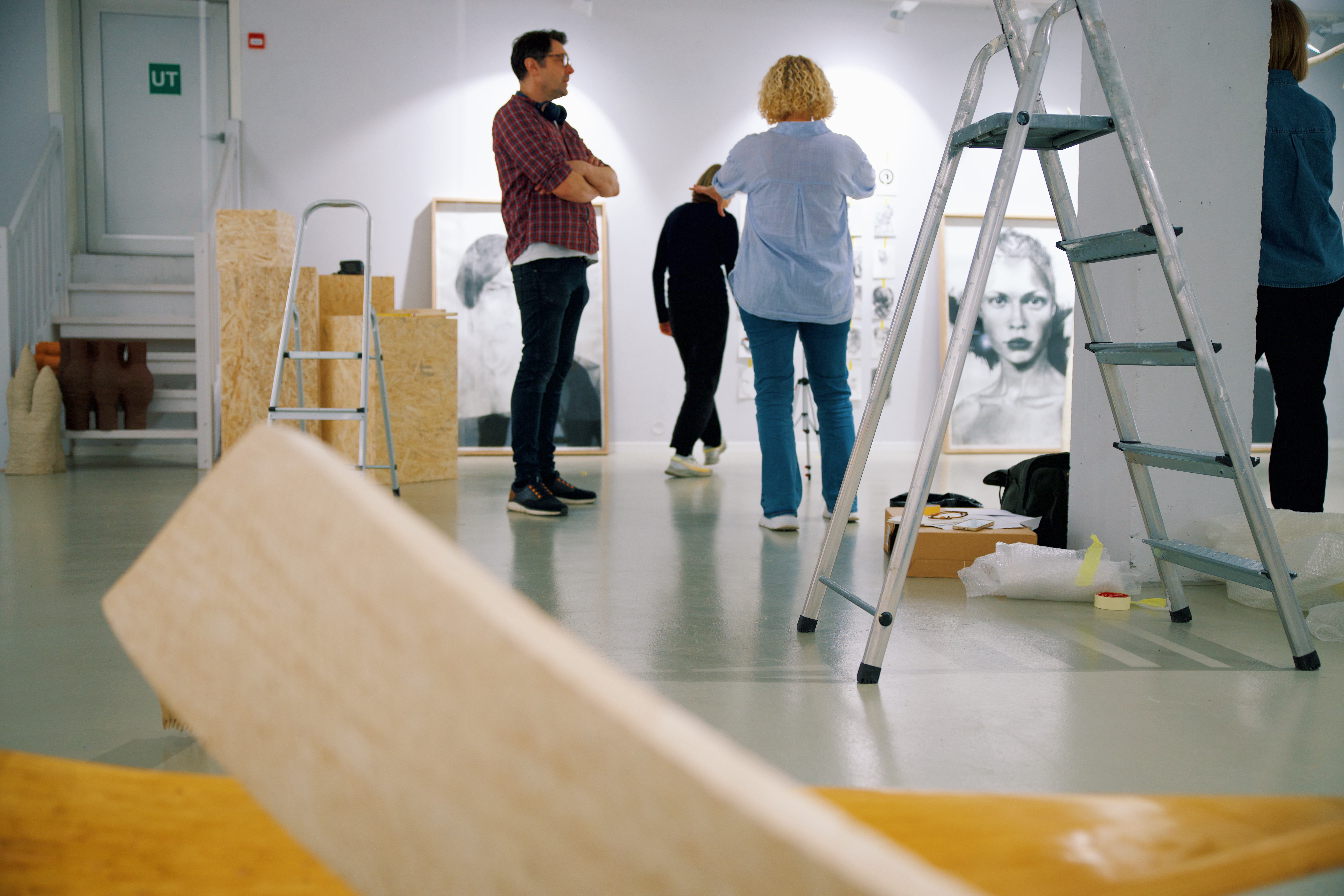 Kunstutstilling ved ansatte ved Høgskulen i Volda