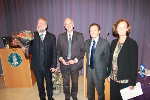 bc9a229661c2ed3e22e6f44b8c94083284a83fa0