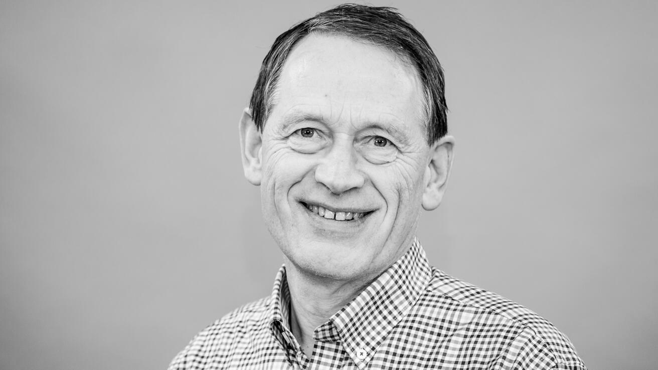 Professor Per Halse