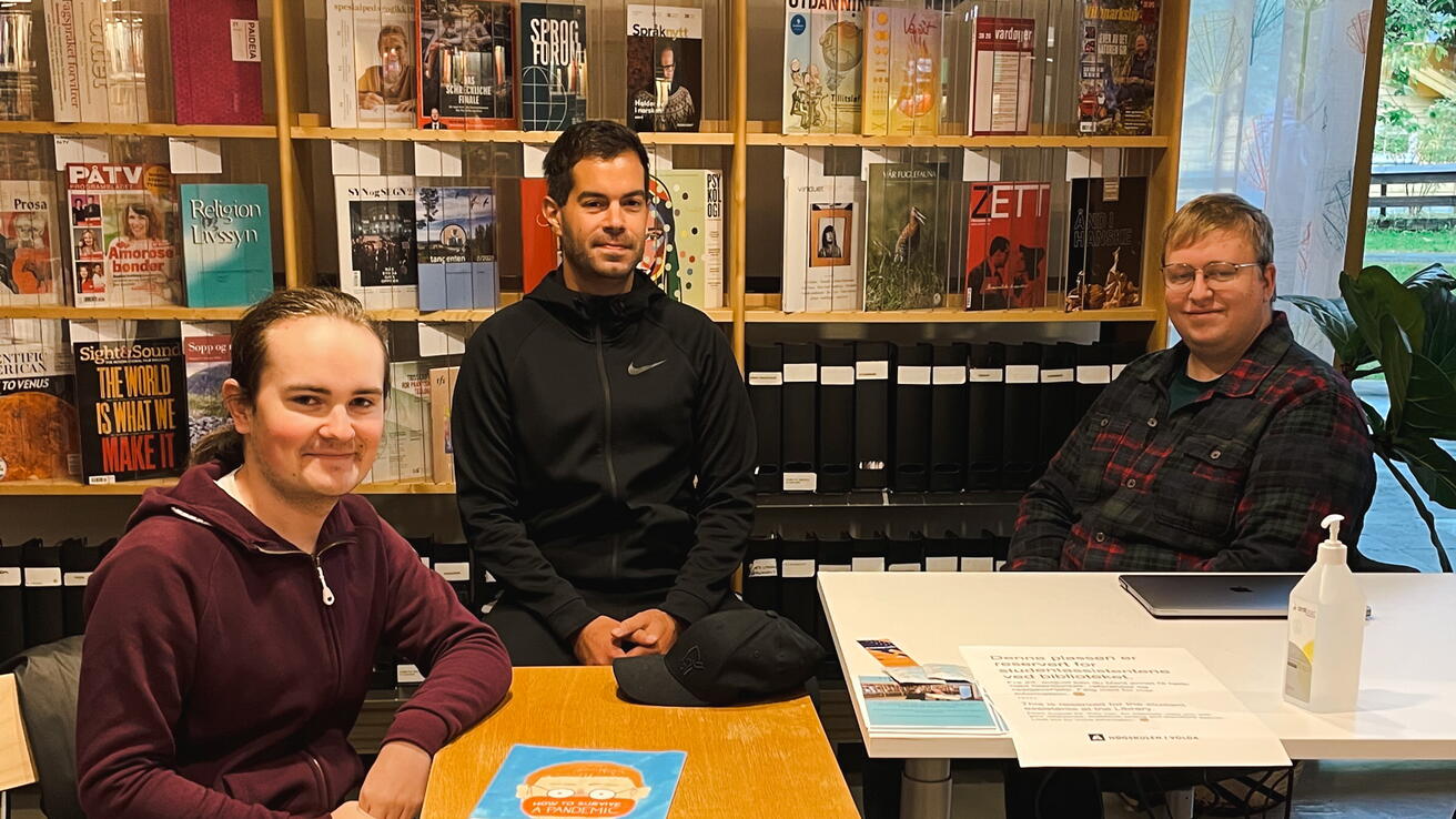 Studentassistenene ved biblioteket
