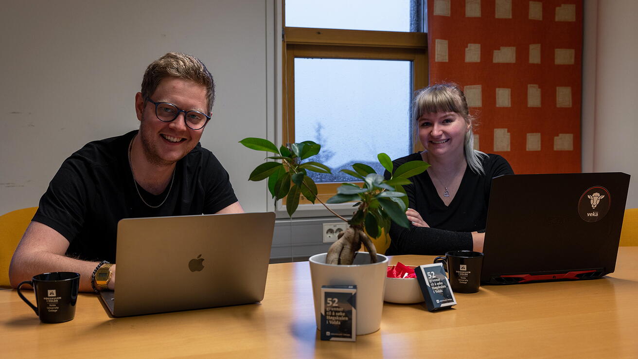Studentambassadører på digital utdanningsmesse