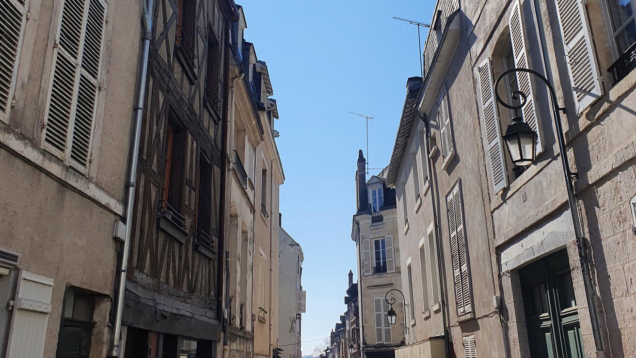 Gate Orleans