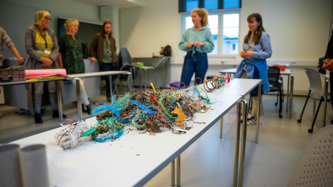 Kunstnaropphald 2022 - Smykkekunst - Seanse, Kristian Glomnes